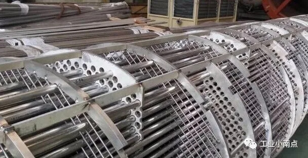 Baffle rod high-efficiency heat exchanger