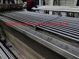 Stainless steel corrugated heat exchange tube